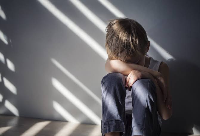 Signs of Depression in Children Develop